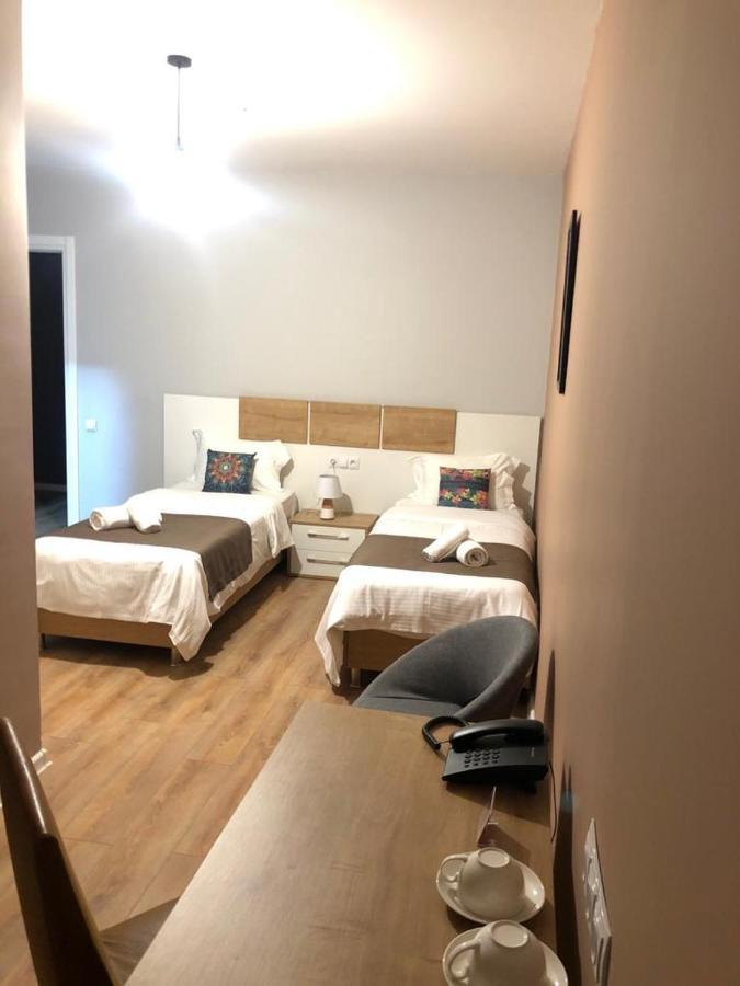 Boho Tiflis Hotel Bagian luar foto