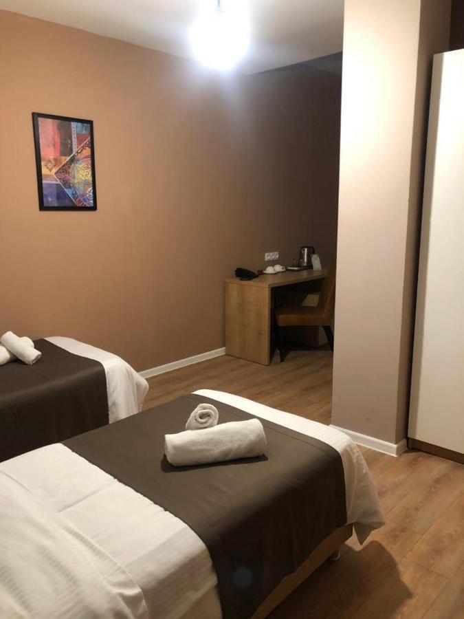 Boho Tiflis Hotel Bagian luar foto