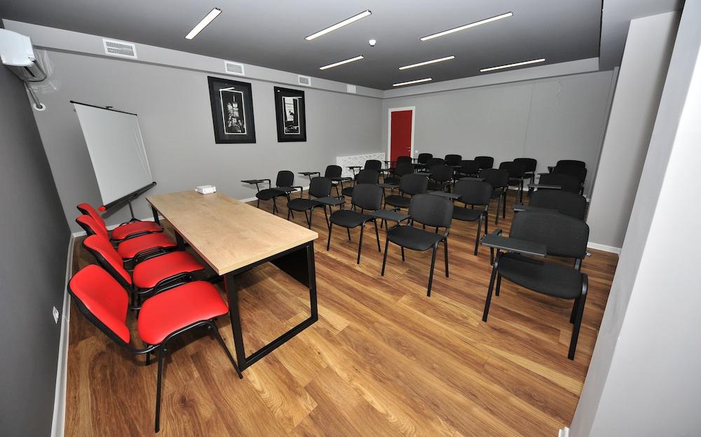 Boho Tiflis Hotel Bagian luar foto