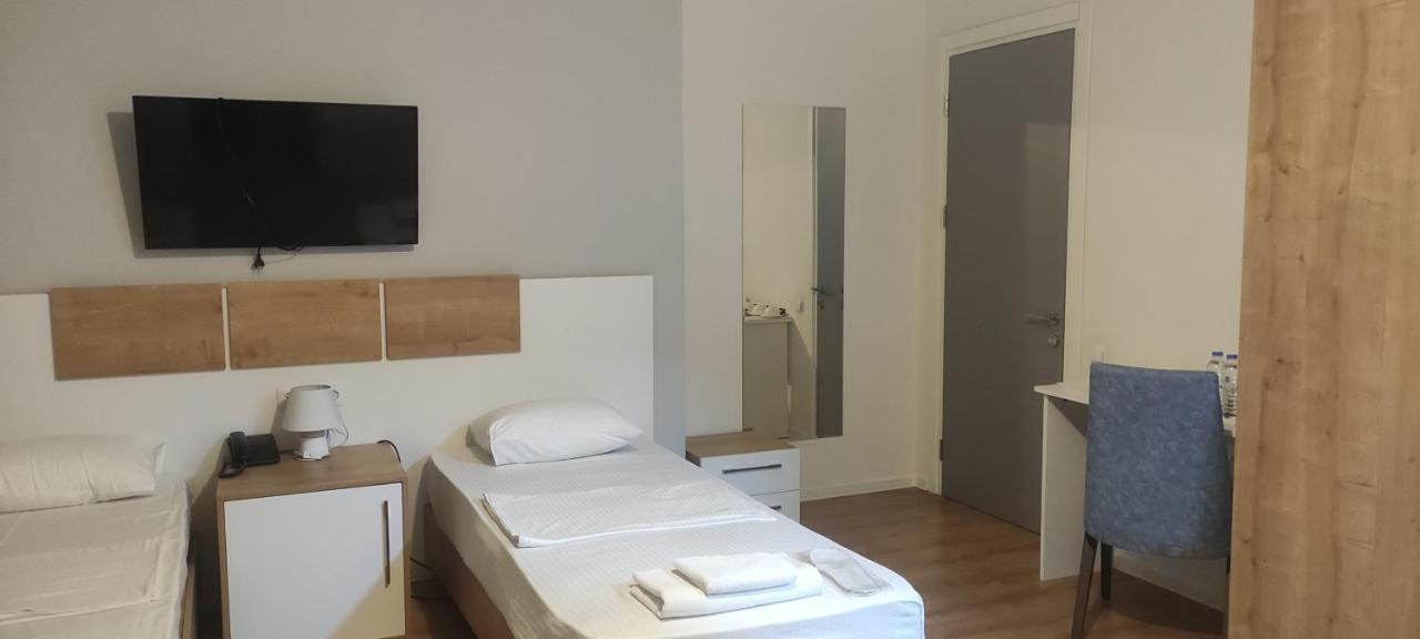 Boho Tiflis Hotel Bagian luar foto