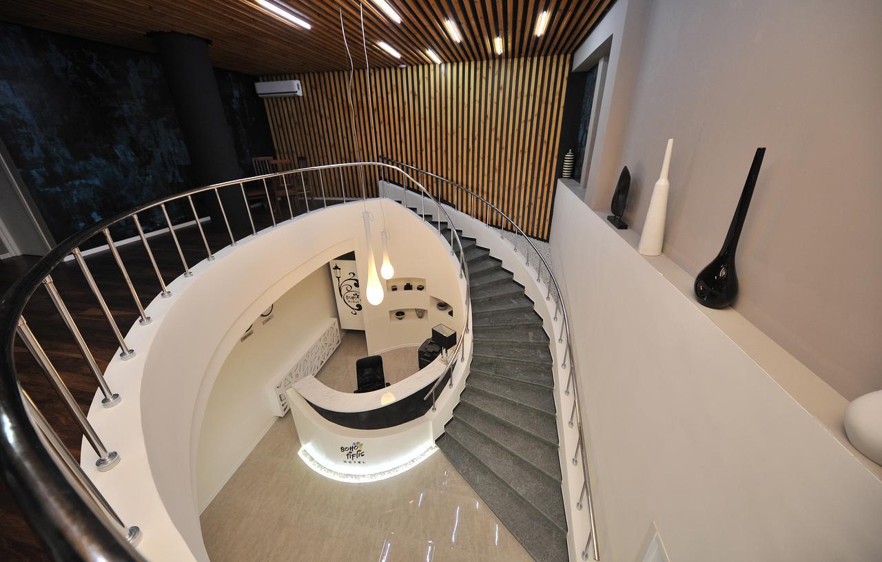 Boho Tiflis Hotel Bagian luar foto